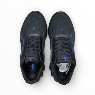 FWSports Shoes Alo Yoga Alo Runner black and blue lightweight low-top sneakers with breathable mesh and lace-up design