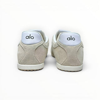 FWSports Shoes Alo Yoga Sunset beige suede low-top sneakers with white heel tabs and black logo branding