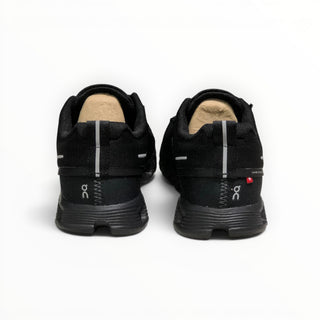 FWSports Shoes Cloud 5 men's running shoes in black, showing the rear view with reflective heel details and branding.