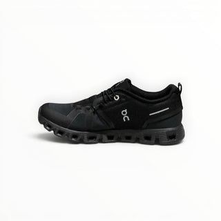 FWSports Shoes CLOUD 5 men's running shoe in black with breathable mesh upper, speed-lacing system, and cushioned sole.