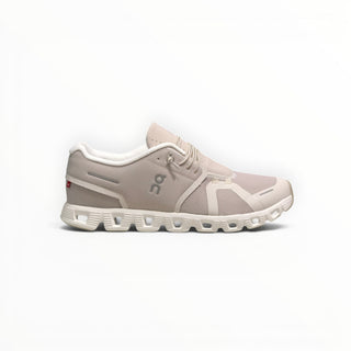 FWSports Shoes CLOUD 5 men's running shoe in pearl and white with breathable mesh, speed-lacing, and CloudTec cushioning.