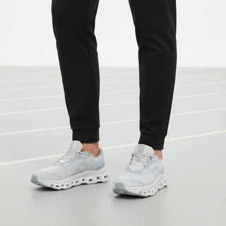 FWSports Shoes Mens On Running Cloudmonster Void sneakers in alloy and glacier gray on a track surface