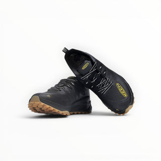 FWSports Shoes KEEN NXIS EVO WP men's black and gum waterproof hiking shoes with a durable rubber trail outsole.