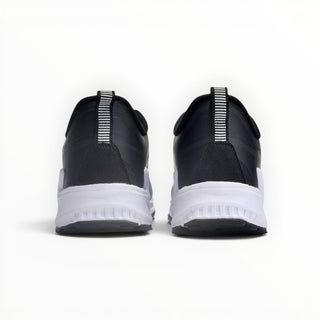 FWSports Shoes KEEN NXIS EVO WP womens waterproof hiking shoes in black and white, rear view showing heel detail.