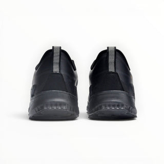 FWSports Shoes KEEN NXIS EVO WP men's waterproof hiking shoes in dark grey, back view showing heel and tread detail.