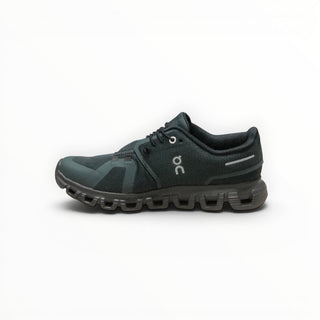 FWSports Shoes Mens On Cloud 6 Waterproof running shoes in dark green with a cushioned sole and mesh upper