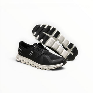 FWSports Shoes On Cloud 6 waterproof running shoes in black and white with a durable lugged outsole
